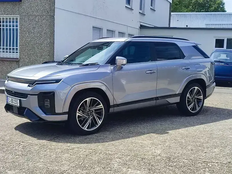 Gebraucht KGM Actyon 163 PS (119 kW) 2025 Silber SUV