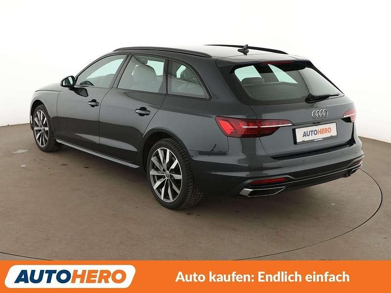 Gebraucht Audi A4 Advanced 163 PS (119 kW) 2021 Grau Kombi