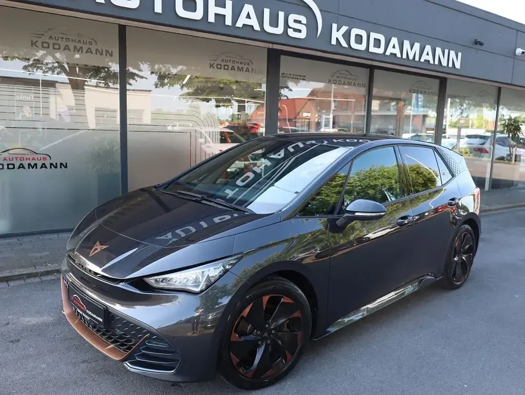 Gebraucht Cupra Born 169 kW (231 PS) 2023 Quasargrau Kleinwagen