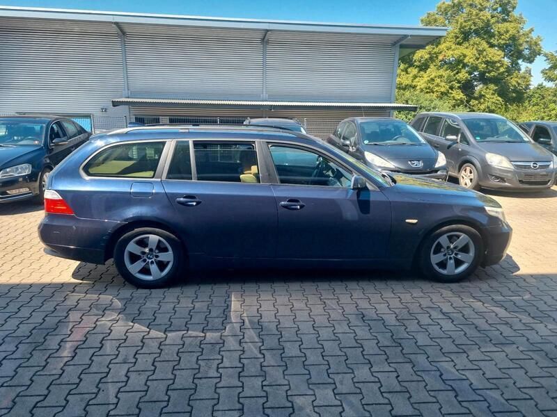 Blau Gebraucht 2007 BMW 525 Kombi | 4.300 € (Fairer Preis) - Bild 1/4