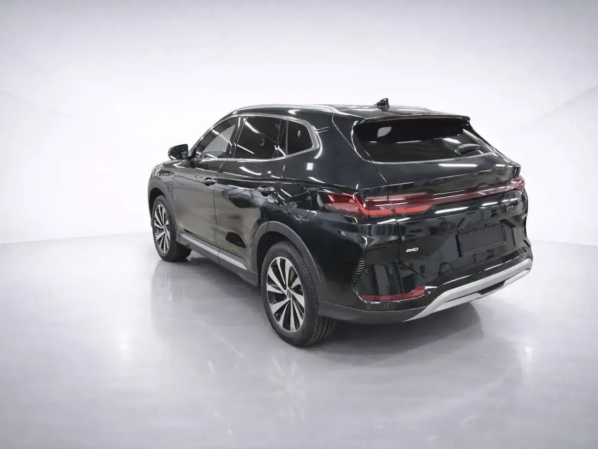 Używany BYD Seal U Design 324 KM (238 kW) 2025 Czarny SUV