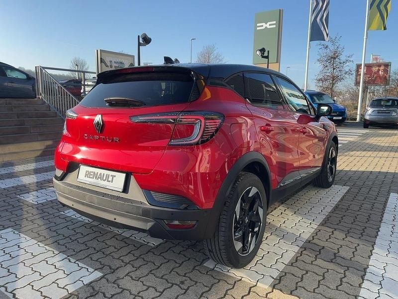 Neu Renault Captur Techno 141 PS (103 kW) 2025 Dezirrot metallic, black pearlschwarz metallic (rot) SUV