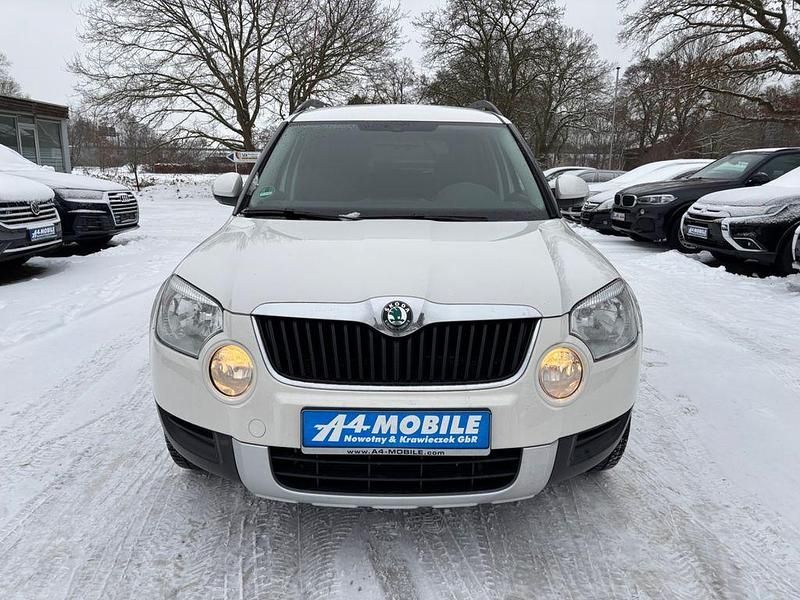 Gebraucht Skoda Yeti Ambition 105 PS (77 kW) 2013 Weiß SUV