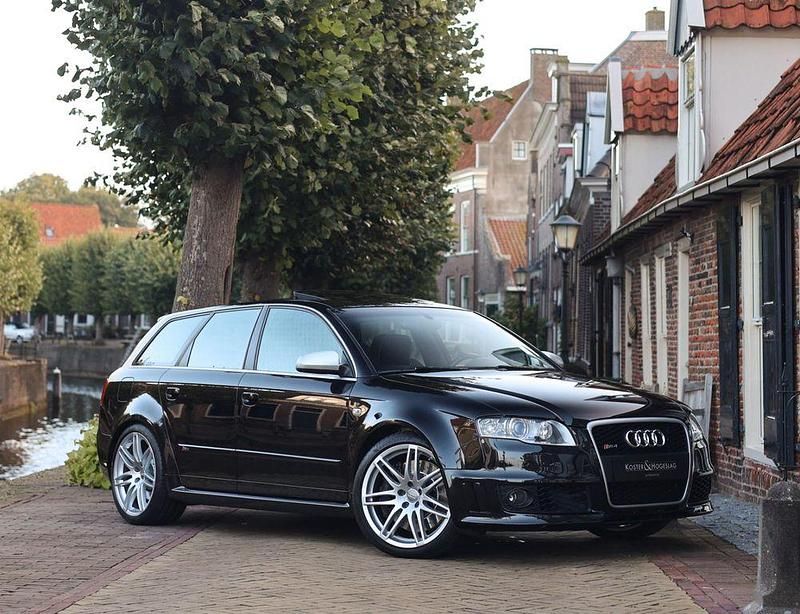 Schwarz Gebraucht 2006 Audi RS4 Sport Kombi | 63.828 € - Bild 1/4