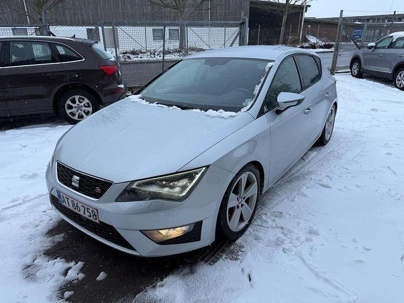 Gebraucht Seat Leon FR 150 PS (110 kW) 2015 Silber Limousine