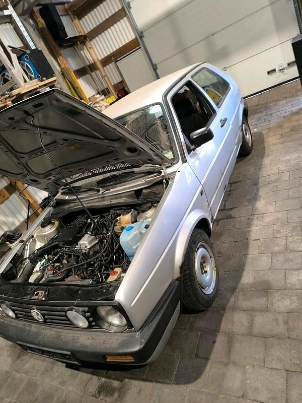 Gebraucht VW Golf II 70 PS (51 kW) 1991 Silber Kleinwagen