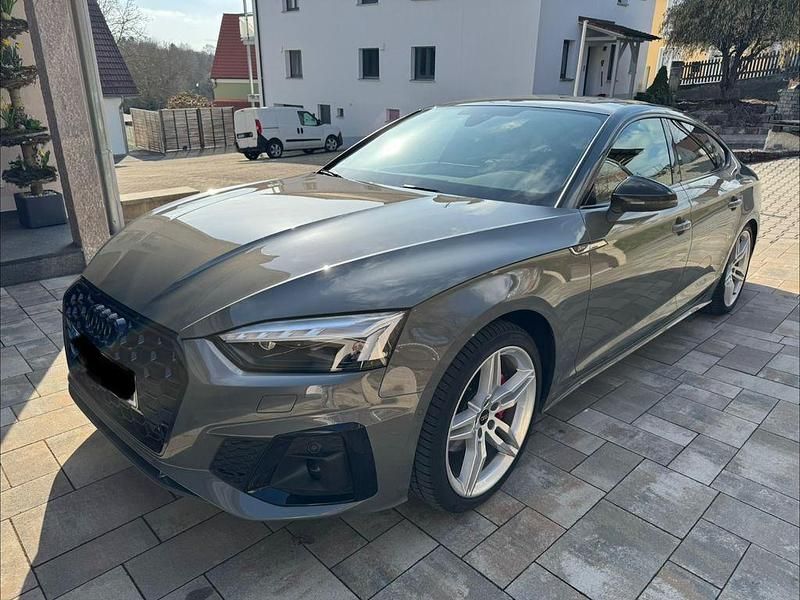Gebraucht Audi A5 S-Line 204 PS (150 kW) 2024 Grau Limousine
