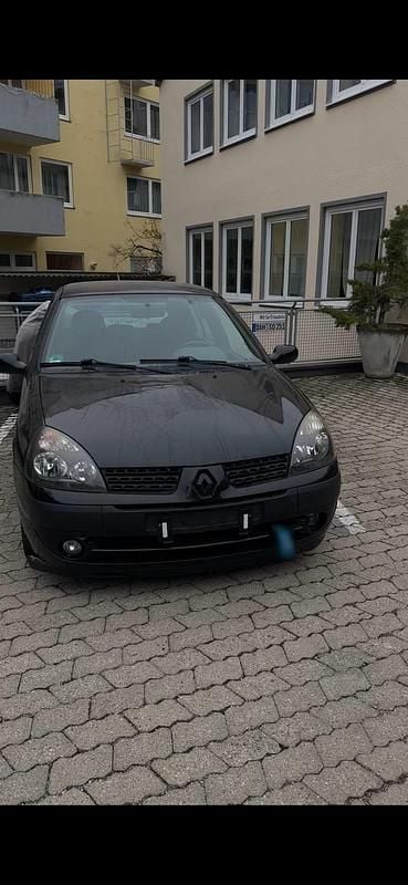 Gebraucht Renault Clio II 75 PS (55 kW) 2002 Schwarz Kleinwagen