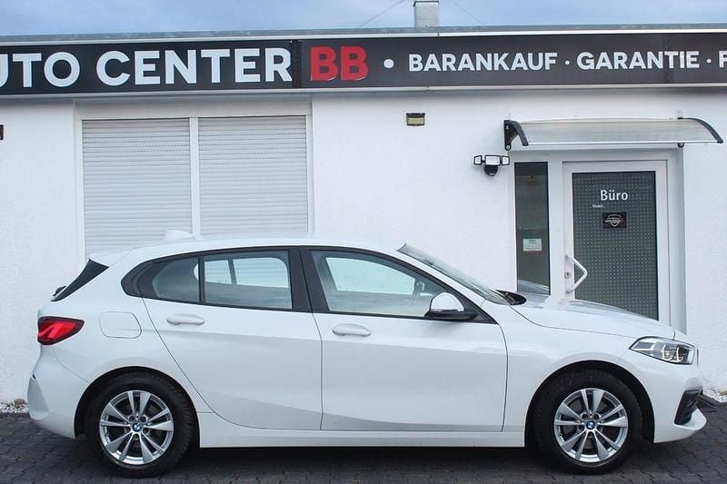 Gebraucht BMW 116 Advantage 116 PS (85 kW) 2020 Weiß Kleinwagen