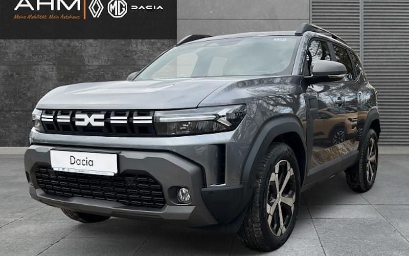 Grau Gebraucht 2025 Dacia Duster Journey SUV | 28.750 € (Fairer Preis) - Bild 1/4