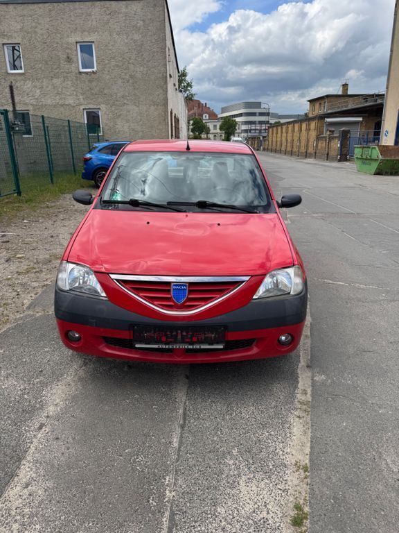 Rot Gebraucht 2006 Dacia Logan Limousine | 1.600 € (Fairer Preis) - Bild 1/4