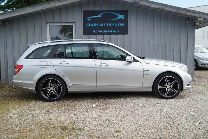 Gebraucht Mercedes C200 AMG 184 PS (135 kW) 2011 Silber Kombi