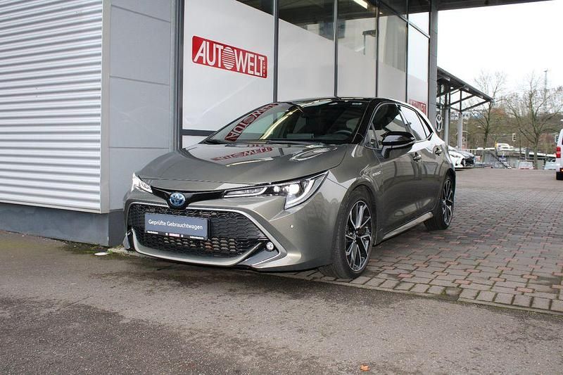 Gebraucht Toyota Corolla Lounge 184 PS (135 kW) 2019 Manganbronze metallic, dach schwarz Limousine