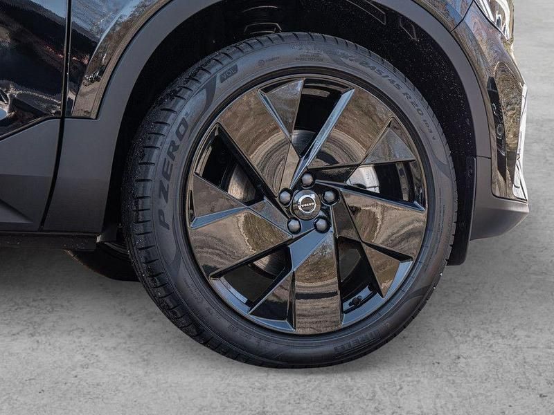 Neu Volvo XC40 Ultra 197 PS (144 kW) 2026 Schwarz SUV