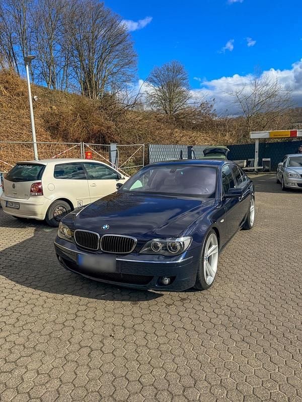 Gebraucht BMW 730 231 PS (169 kW) 2007 Blau Limousine