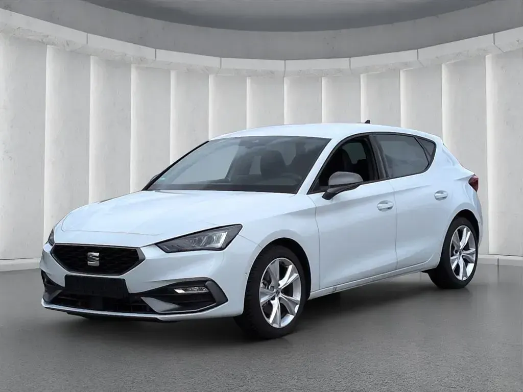 Gebraucht Seat Leon FR 150 PS (110 kW) 2025 Weiss Limousine