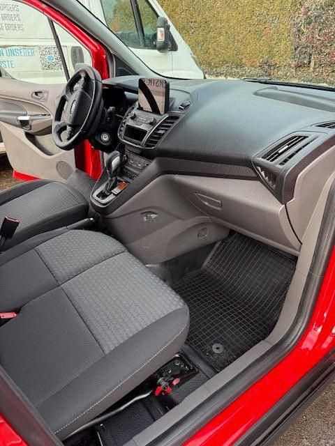 Gebraucht Ford Transit Connect 120 PS (88 kW) 2019 Rot Van / Kleinbus