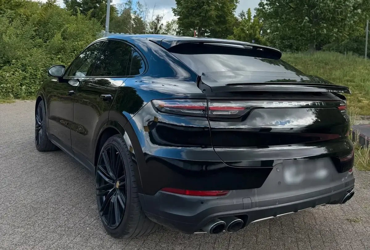Gebraucht Porsche Cayenne Coupe 340 PS (250 kW) 2020 Schwarz Coupé