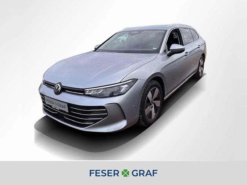 Oyster silver metallic Gebraucht 2025 VW Passat Business Kombi | 33.940 € (Guter Preis) - Bild 1/3