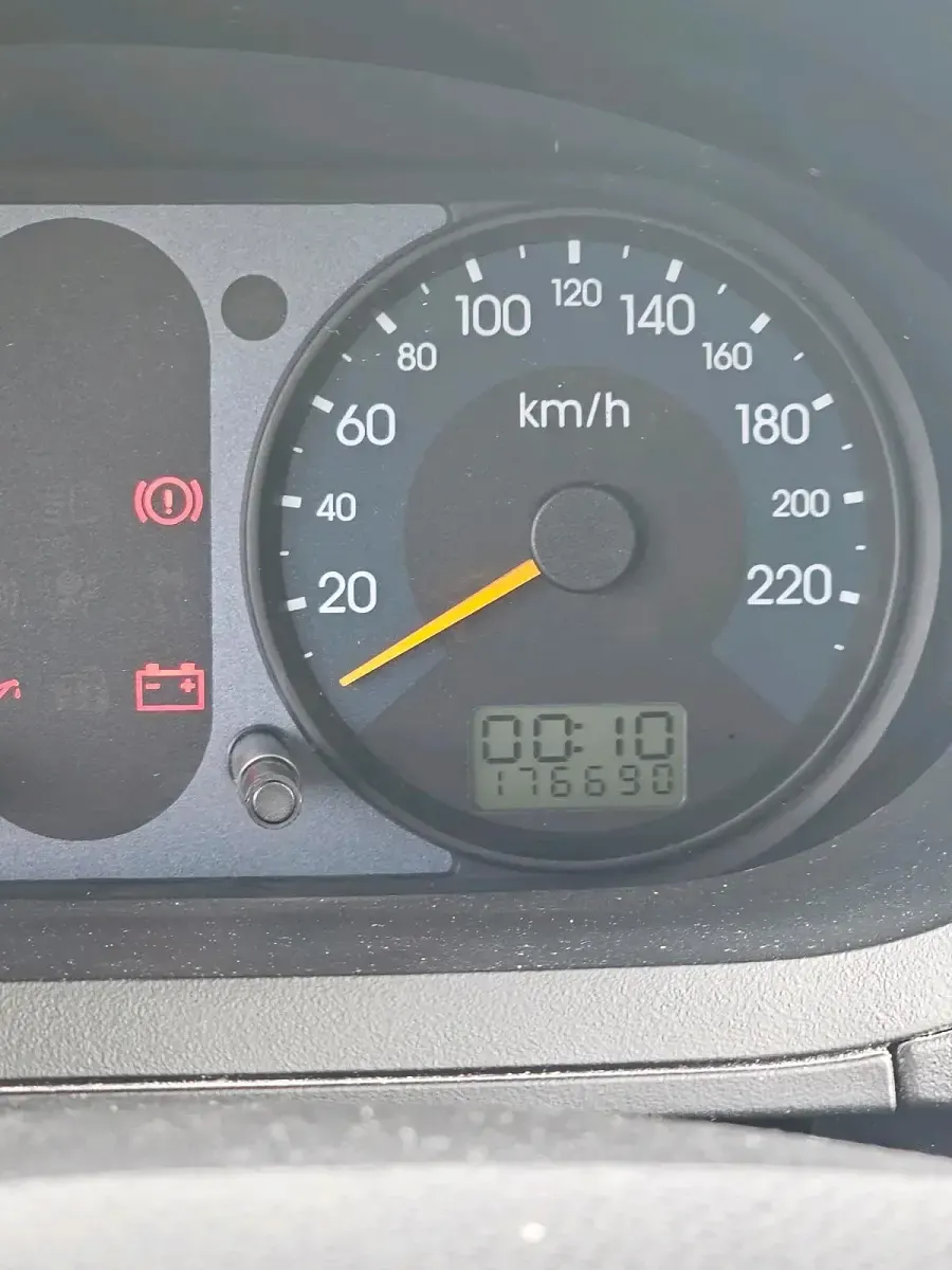 Gebraucht Ford Fiesta 80 PS (58 kW) 2002 Silber Kleinwagen