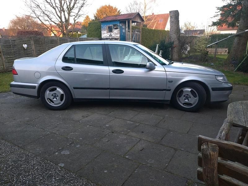 Gebraucht Saab 9-5 150 PS (110 kW) 1998 Silber Limousine