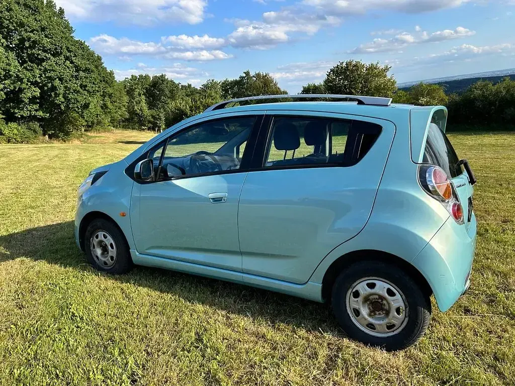 Gebraucht Chevrolet Spark LS 82 PS (60 kW) 2010 Blau Kleinwagen