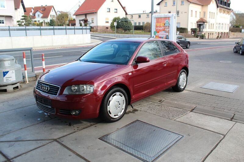 Rot Gebraucht 2003 Audi A3 Limousine | 1.999 € (Fairer Preis) - Bild 1/4