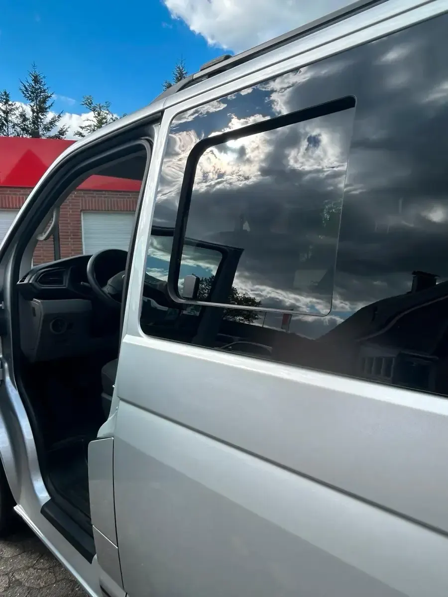 Gebraucht VW Multivan 150 PS (110 kW) 2021 Silber Van / Kleinbus