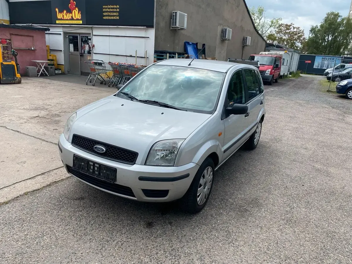 Gebraucht Ford Fusion 67 PS (49 kW) 2004 Silber Kleinwagen
