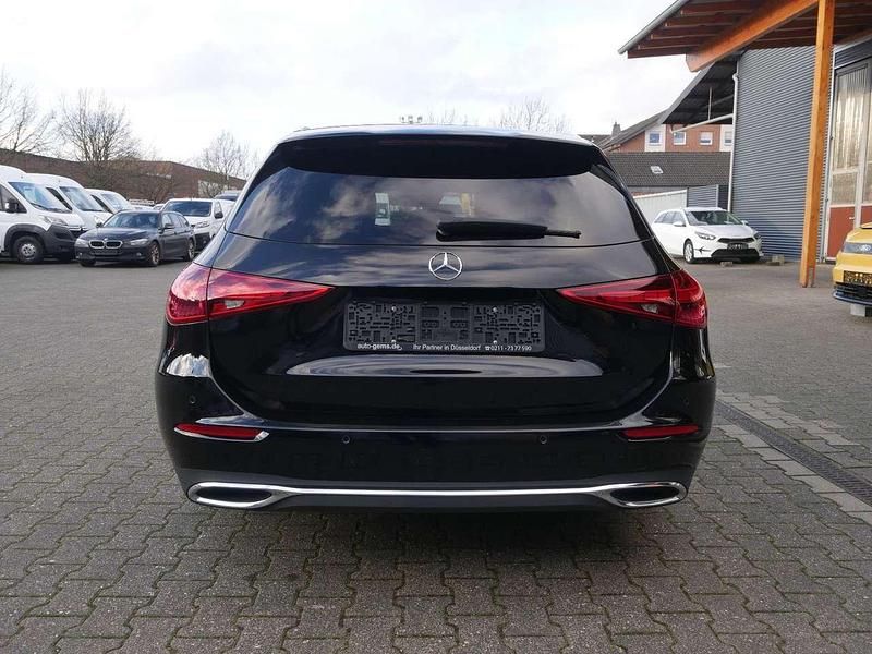 Gebraucht Mercedes C220 Business 200 PS (147 kW) 2023 Schwarz Kombi