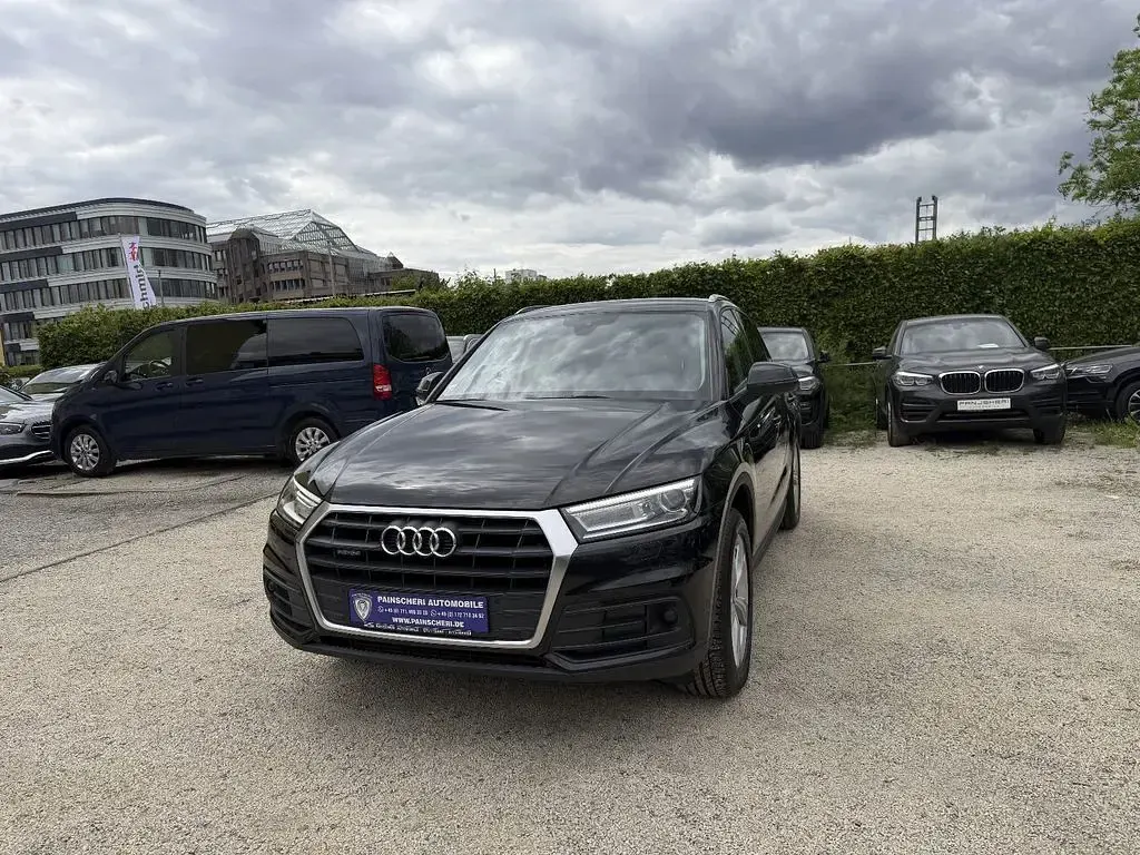 Gebraucht Audi Q5 Sport 231 PS (169 kW) 2020 Mythosschwarz metallic SUV