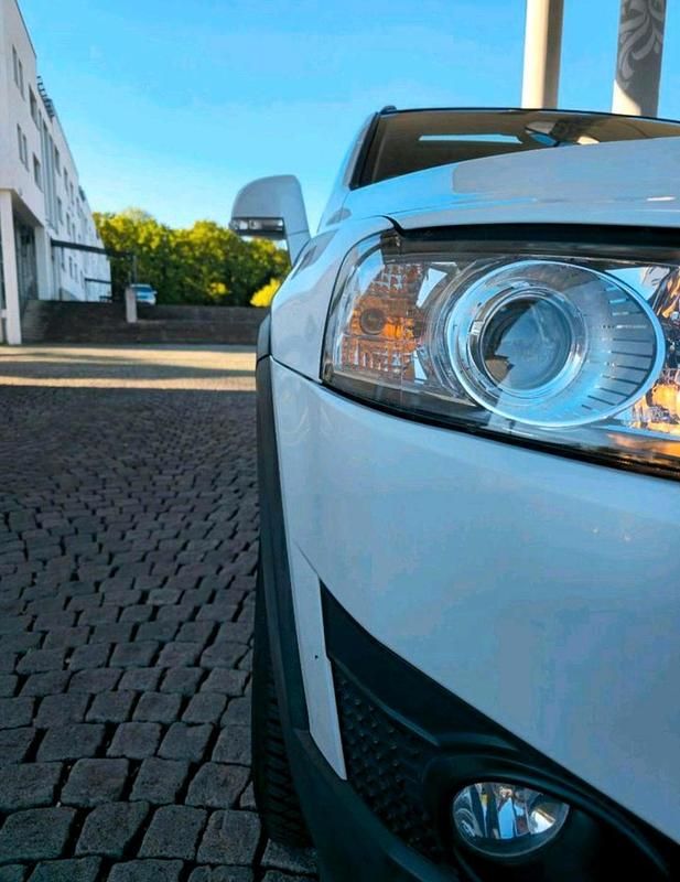 Gebraucht 2011 Chevrolet Captiva SUV | 5.555 € - Bild 1/4