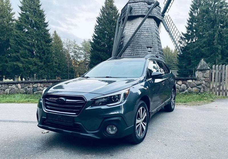 Grau Gebraucht 2018 Subaru Outback Sport SUV | 16.300 € (Guter Preis) - Bild 1/4