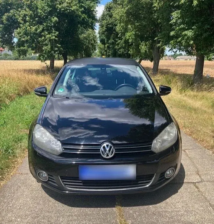Gebraucht VW Golf VI Style 122 PS (89 kW) 2011 Schwarz Kleinwagen
