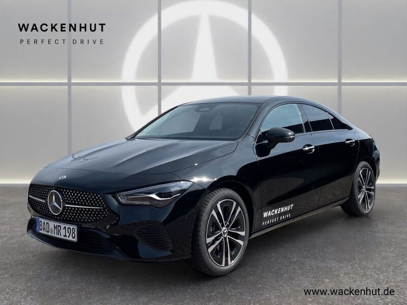 Schwarz Gebraucht 2025 Mercedes CLA180 Night Limousine | 39.590 € (Fairer Preis) - Bild 1/4