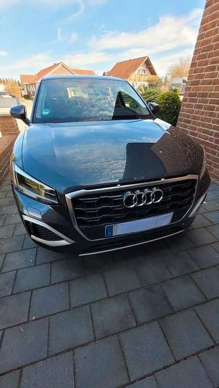 Gebraucht Audi Q2 Advanced 150 PS (110 kW) 2023 Grau SUV