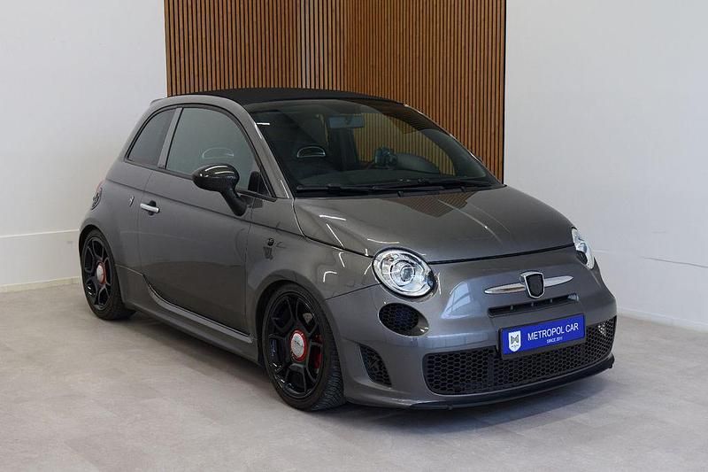 Grau Gebraucht 2015 Abarth 595C Turismo Cabrio | 14.990 € (Fairer Preis) - Bild 1/4