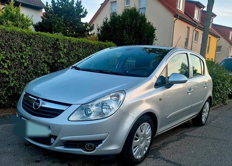 Używany Opel Corsa 80 KM (58 kW) 2007 Srebrny Hatchback