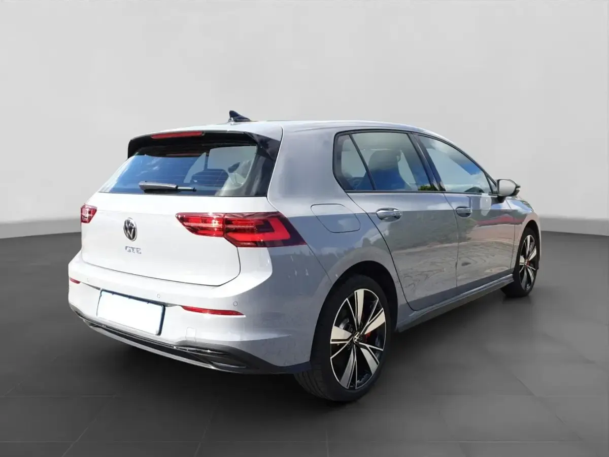 Gebraucht VW Golf VIII Style 245 PS (180 kW) 2023