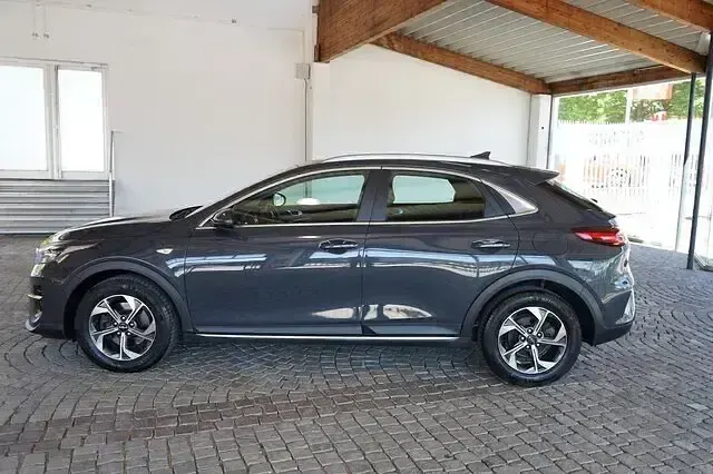 Gebraucht Kia XCeed Edition 7 120 PS (88 kW) 2022 Grau SUV