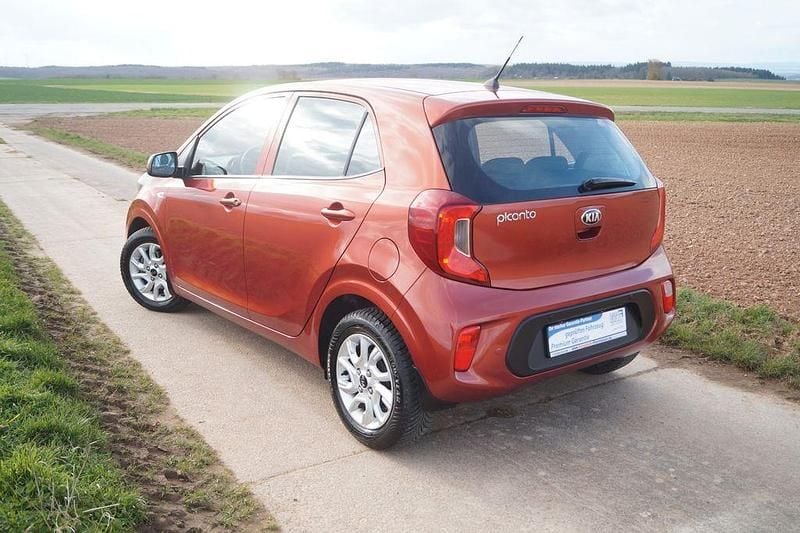 Gebraucht Kia Picanto 67 PS (49 kW) 2018 Orange Kleinwagen
