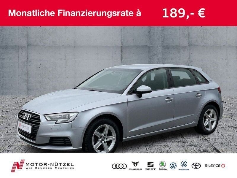 Silber Gebraucht 2017 Audi A3 Sportback Comfort Kleinwagen | 14.460 € (Fairer Preis) - Bild 1/4