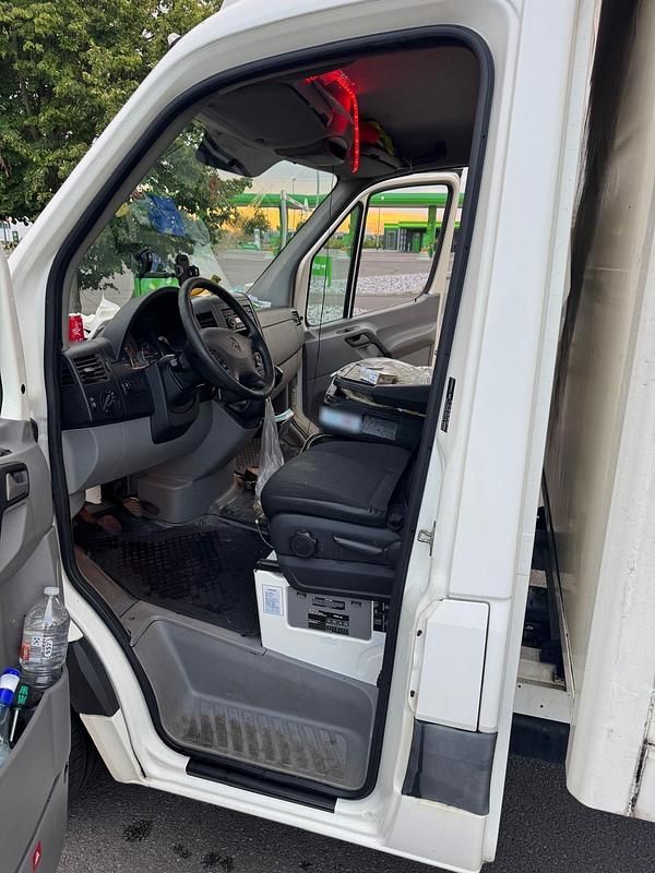 Używany Mercedes Sprinter 2011 Biały