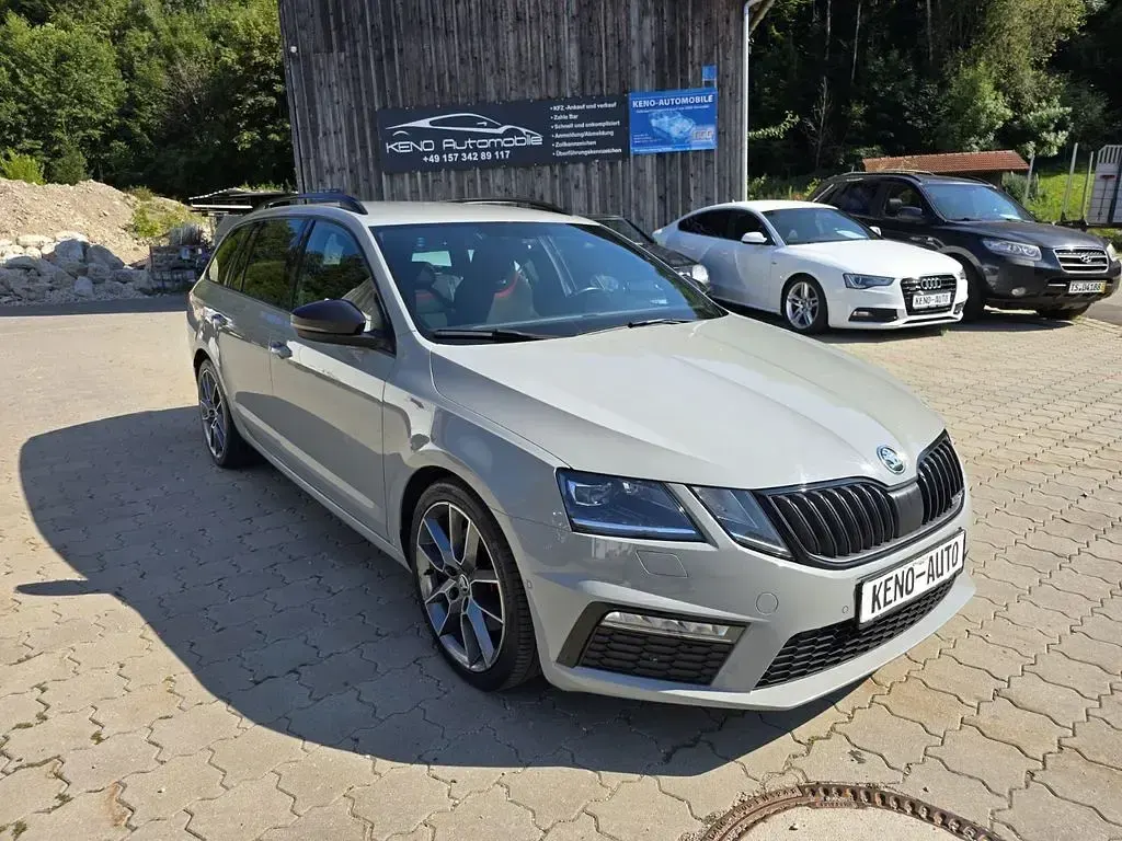 Gebraucht Skoda Octavia RS 184 PS (135 kW) 2020 Grau Kombi