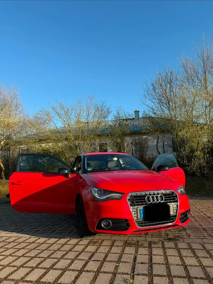 Gebraucht Audi A1 122 PS (89 kW) 2012 Rot Kleinwagen