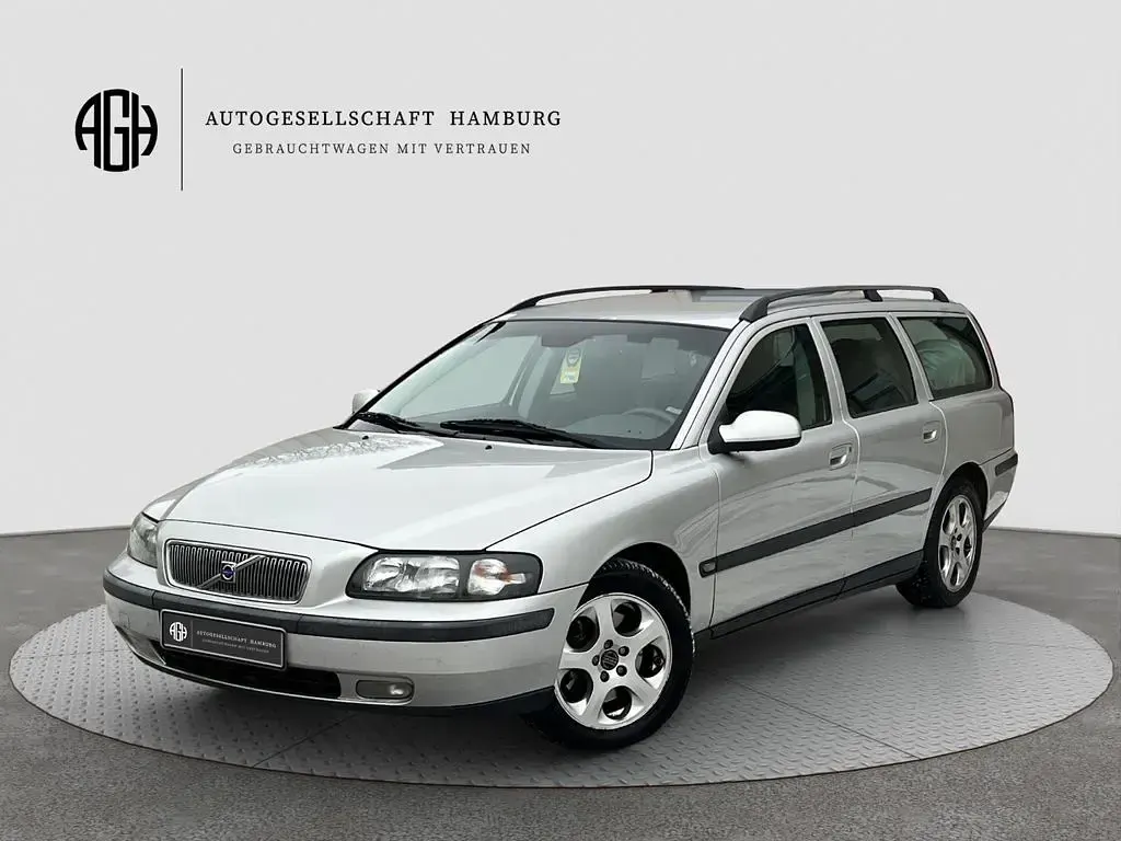 Gebraucht Volvo V70 Comfort 140 PS (102 kW) 2002 Silber Kombi