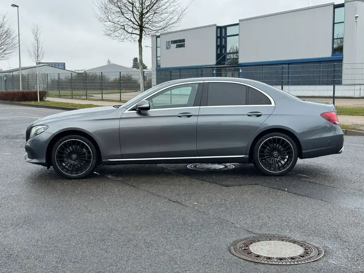 Occasion Mercedes E200 184 ch (135 kW) 2016 Gris Berline