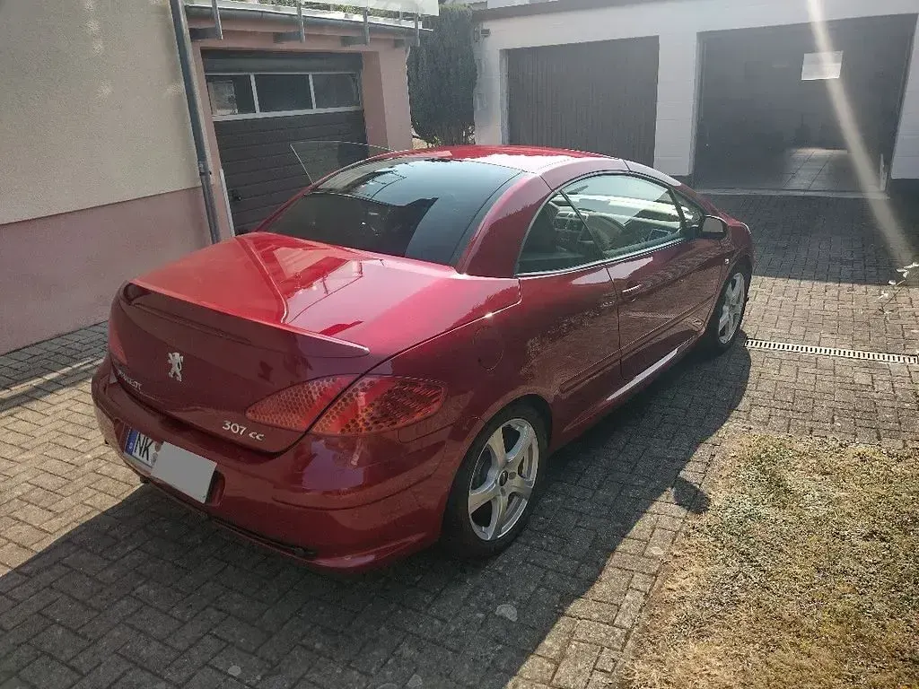 Gebraucht Peugeot 307 CC 140 PS (102 kW) 2006 Rot Cabrio