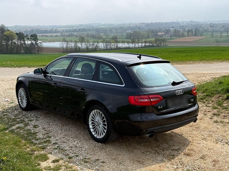 Second-hand Audi A4 170 CP (125 kW) 2014 Negru Break