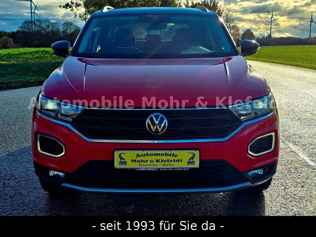 Używany VW T-Roc Active 110 KM (80 kW) 2021 Czerwony SUV